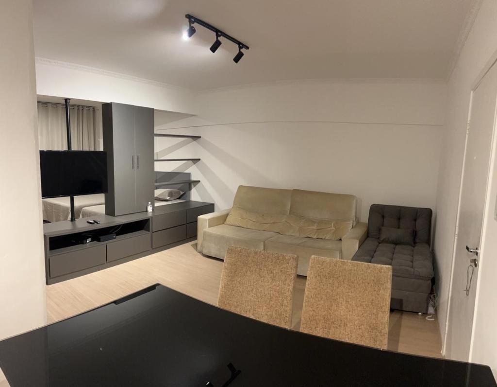Apartamento Para Pessoas De Familia Ou A Negocio, Ap Lindo Aconchegante No Bras Proximo Igreja Mundial,Mercado Municipal, 25 De Marco, Templo Salomao, Metro Dom Pedro Ll, Bancos, Mercado E Etc Сан-Паулу Екстер'єр фото
