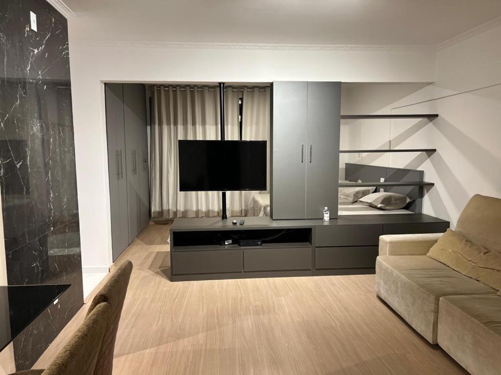 Apartamento Para Pessoas De Familia Ou A Negocio, Ap Lindo Aconchegante No Bras Proximo Igreja Mundial,Mercado Municipal, 25 De Marco, Templo Salomao, Metro Dom Pedro Ll, Bancos, Mercado E Etc Сан-Паулу Екстер'єр фото